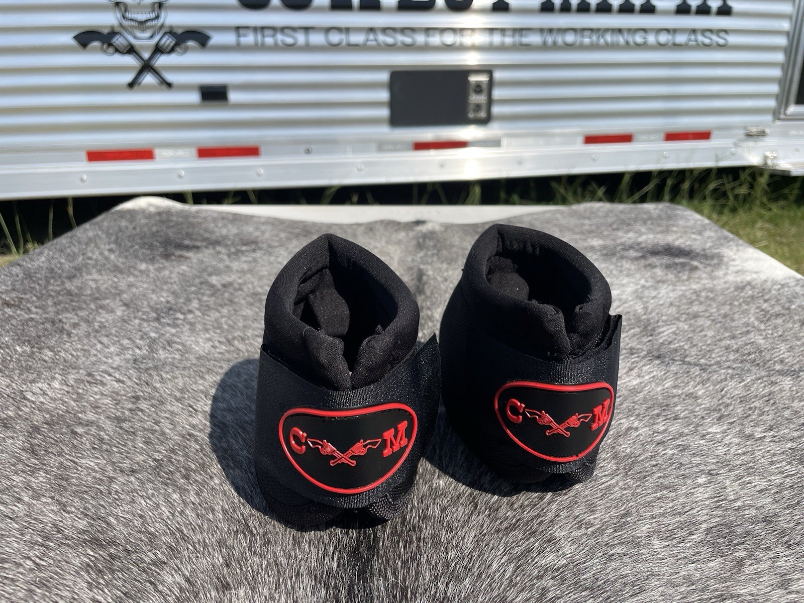 CM SureStep Bell Boots Black MEDIUM