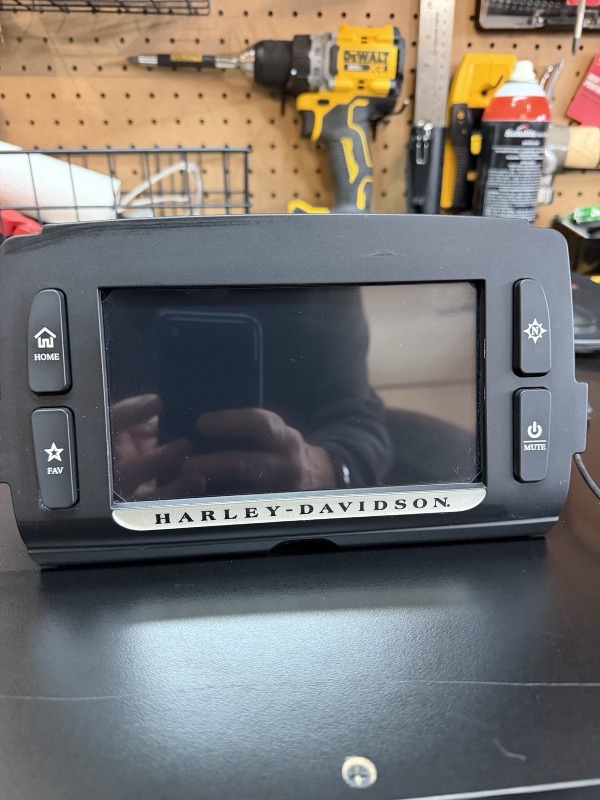 Harley Davidson Boom! Box 6.5GT Stereo Radio 2014-2018 OEM P-76000076B W/ Sirius