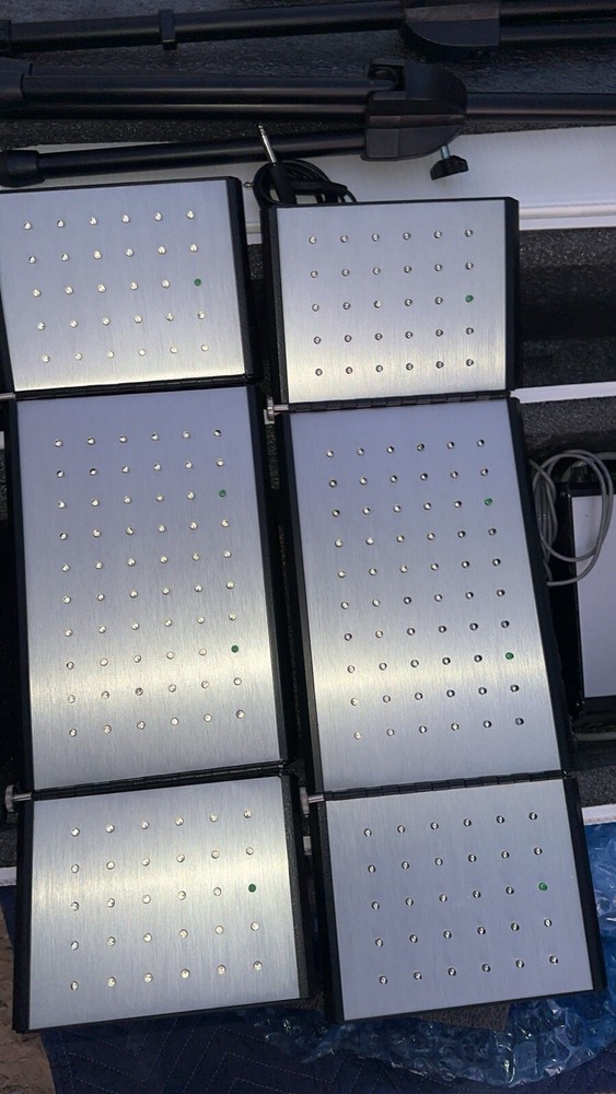 Cardionics Auditorium Infrared Sound System. Dual Panel Array 718-4006-2