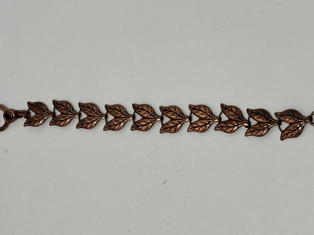 BEAUTIFUL VINTAGE 7" COPPER LEAF BRACELET