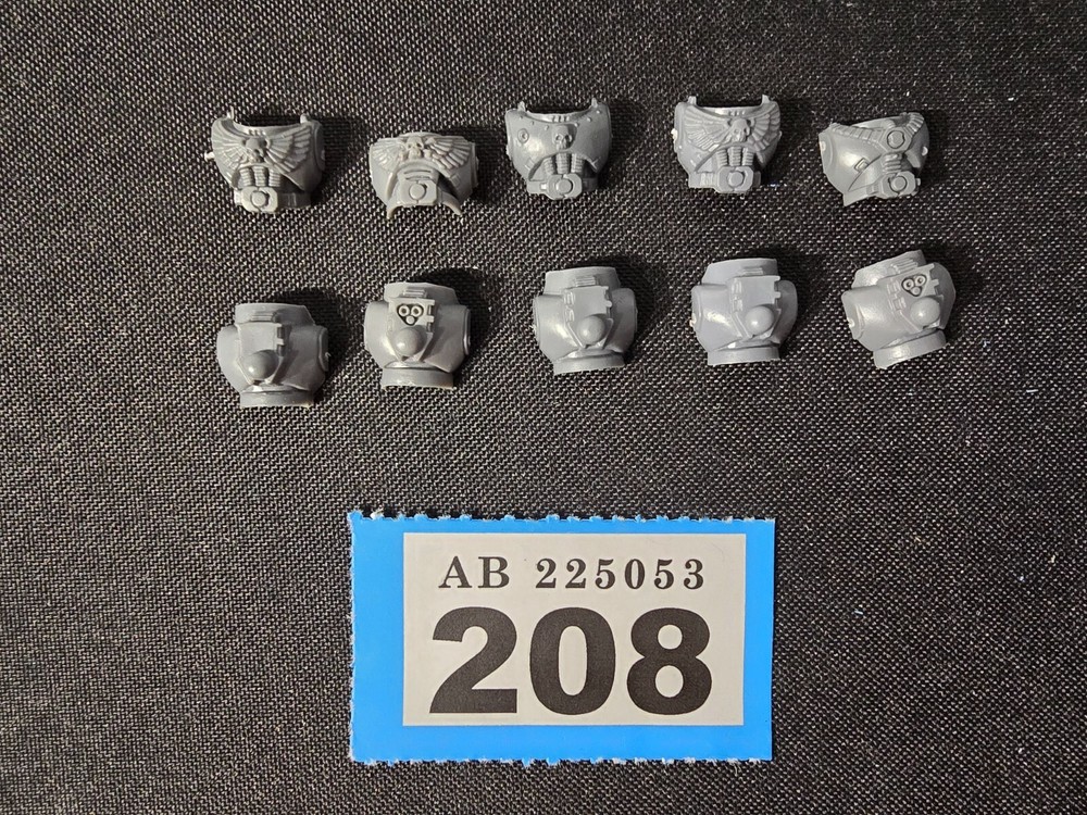 Games Workshop Warhammer 40k Bits Space Marines Torso Pack