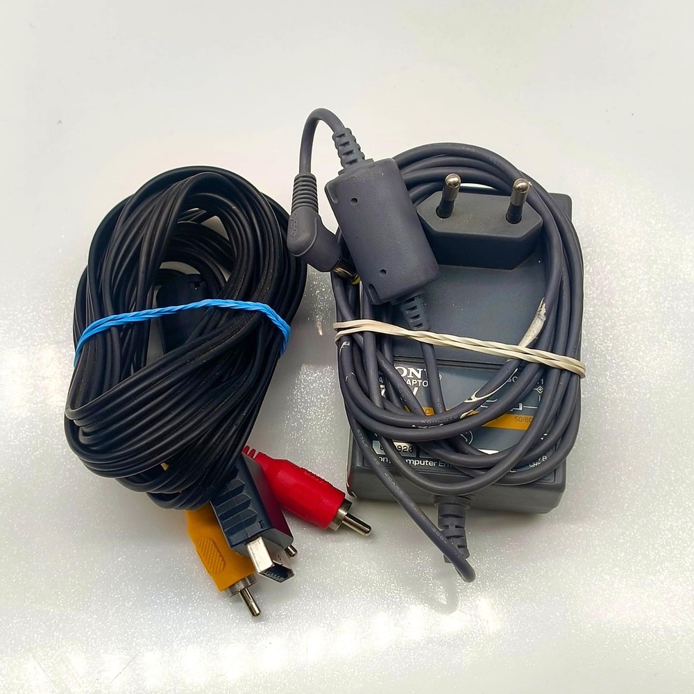 SONY PLAYSTATION 1 PS ONE CONSOLE SCPH-102 + CONTROLLER + MEMORY + CABLES