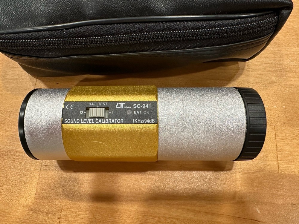 SC-941 - Sound Level Calibrator
