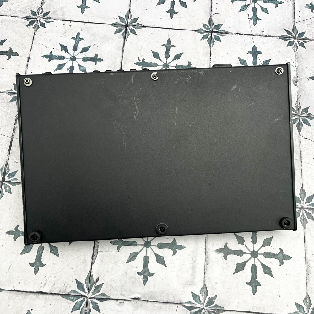 Used Fractal Audio AX8 Amp Modeler and Multi-FX Processor