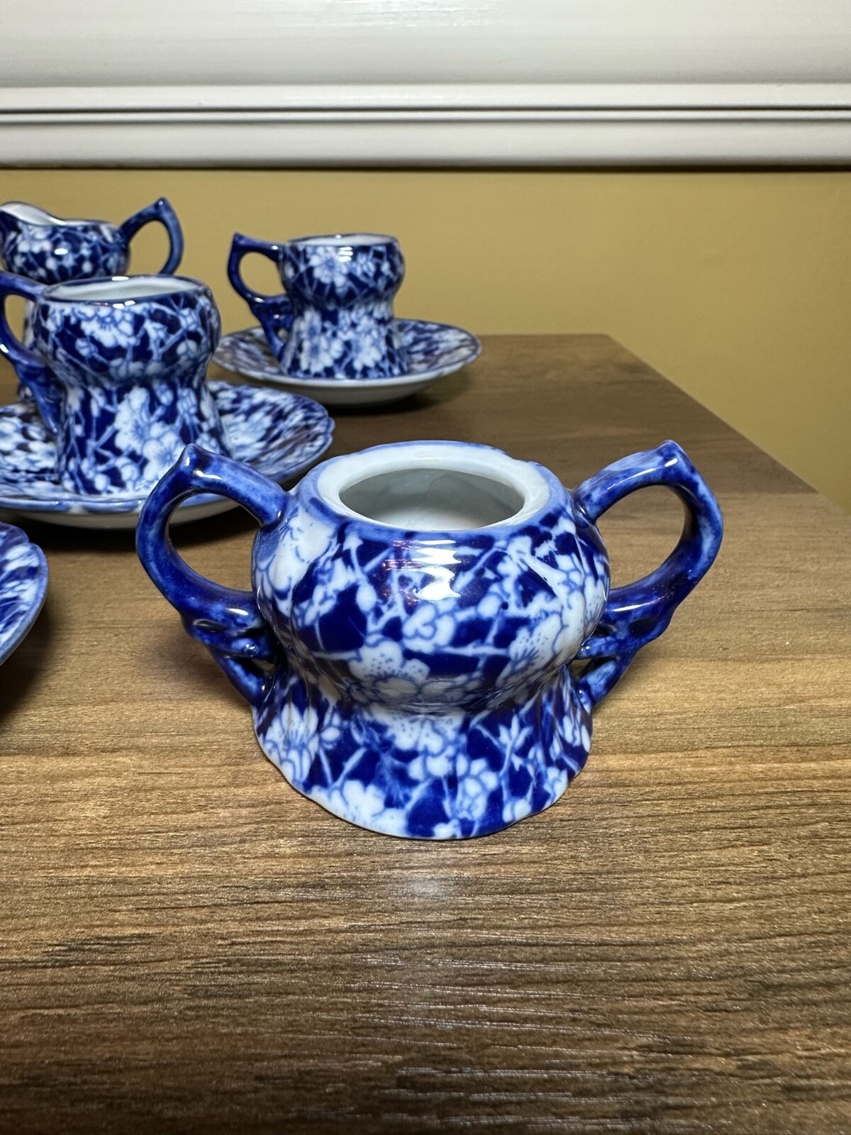 Victoria Ware Stoneware Small Tea Cups Saucers Sugar Creamer Cobalt Flue Floral