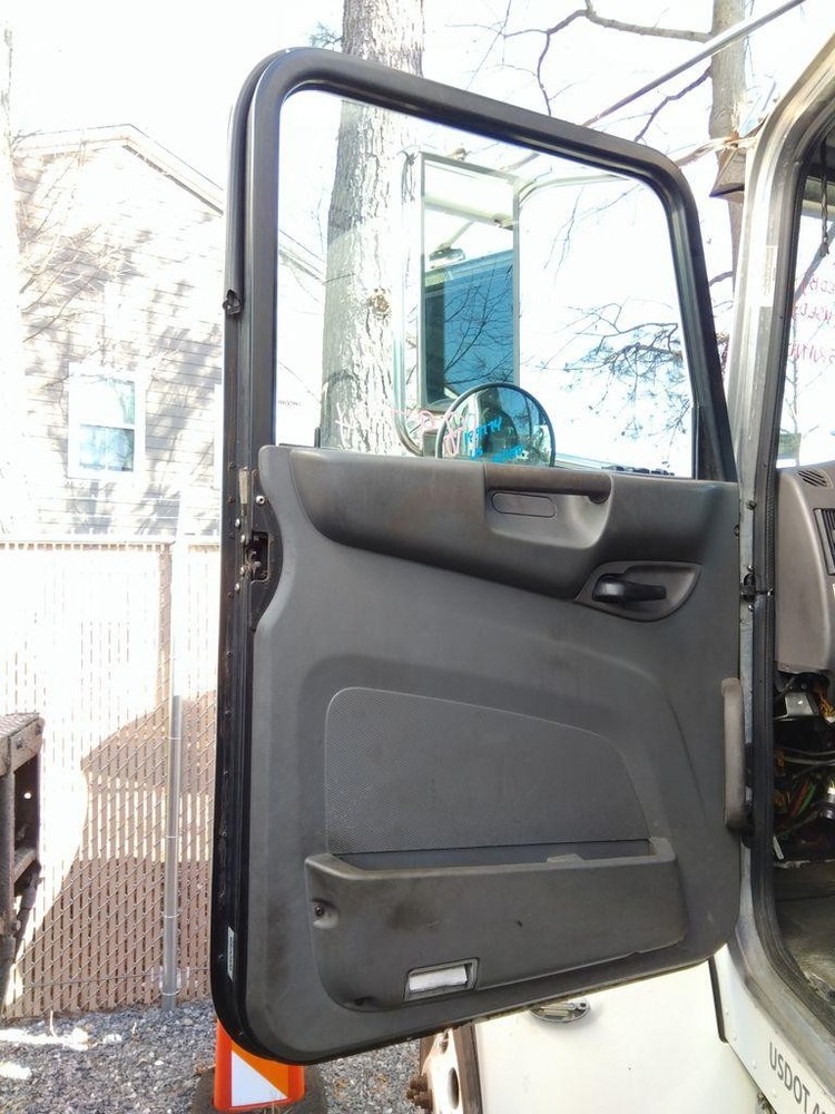 For 2012 PETERBILT 337 2009-2021 DOOR ASSEMBLY Left , MD