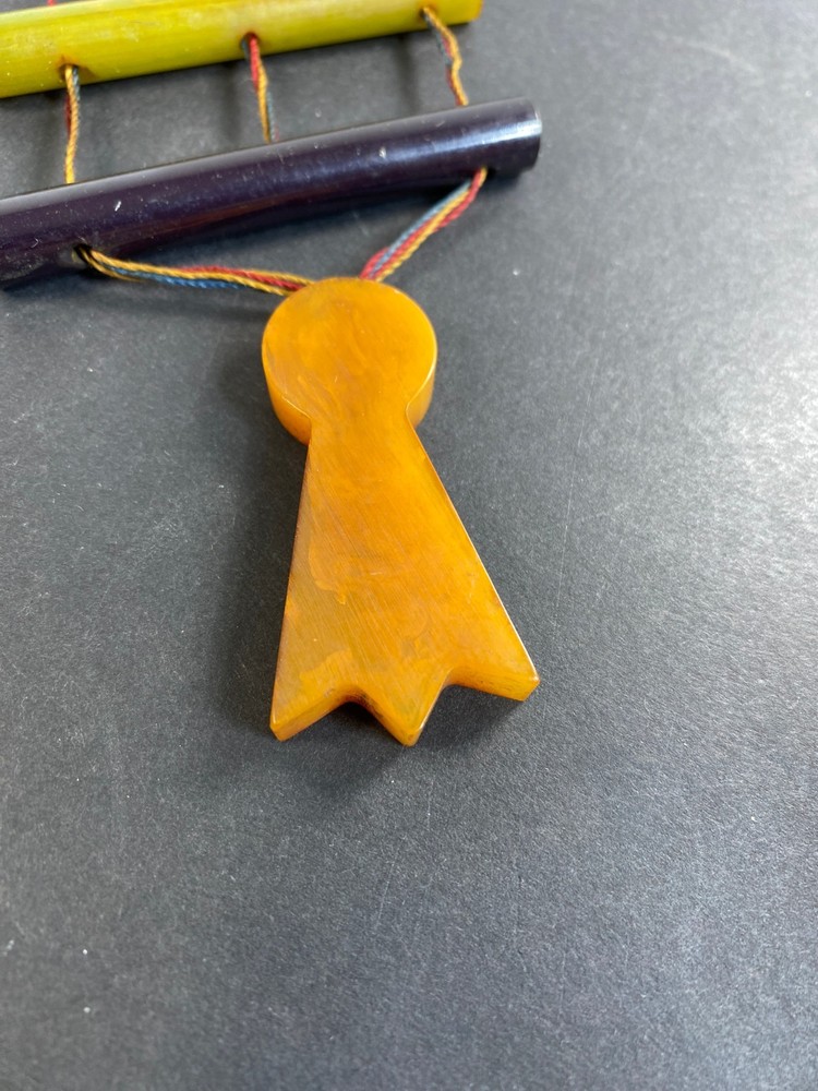 Bakelite String Puzzle Game Optical Illusion Rare Vintage