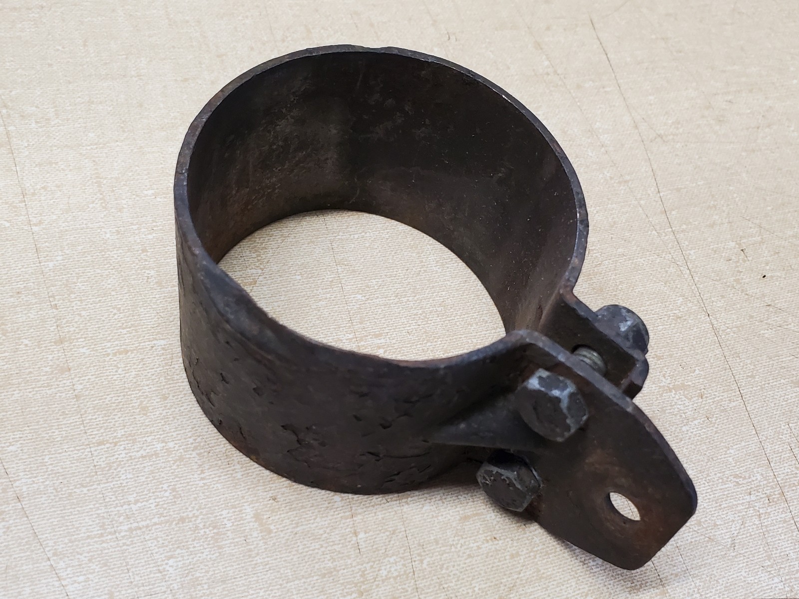 BULTACO EXHAUST MUFFLER CLAMP HANGER PURSANG 200 MK8 1974-76 ASTRO 250 360