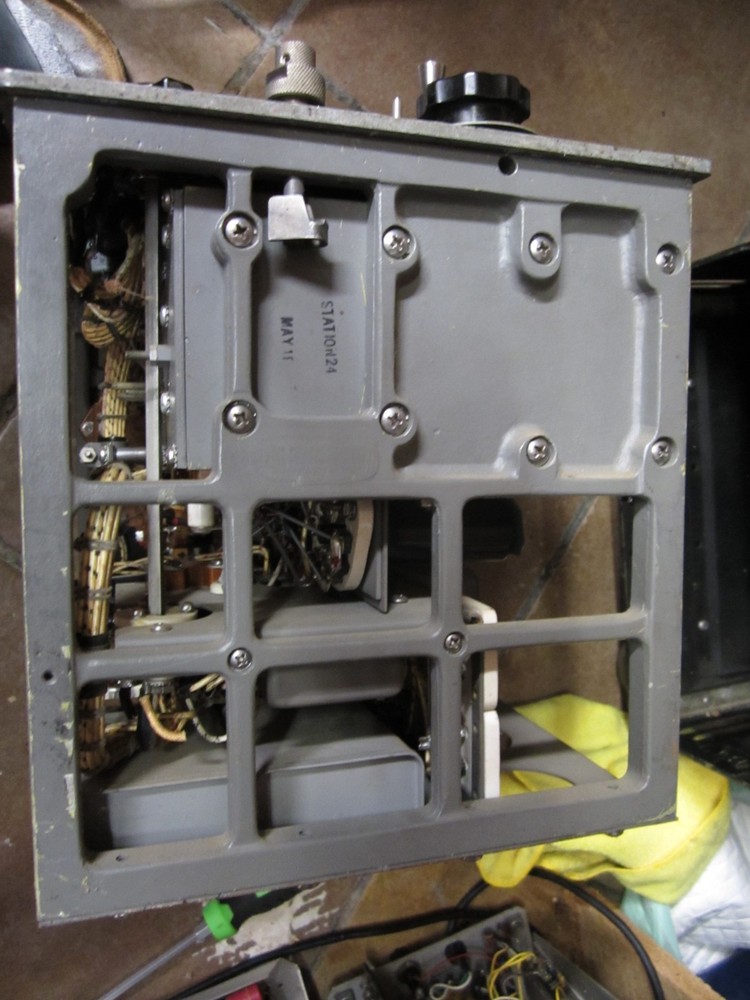 Collins COLLINS TCS-5 RADIO TRANSMITTER