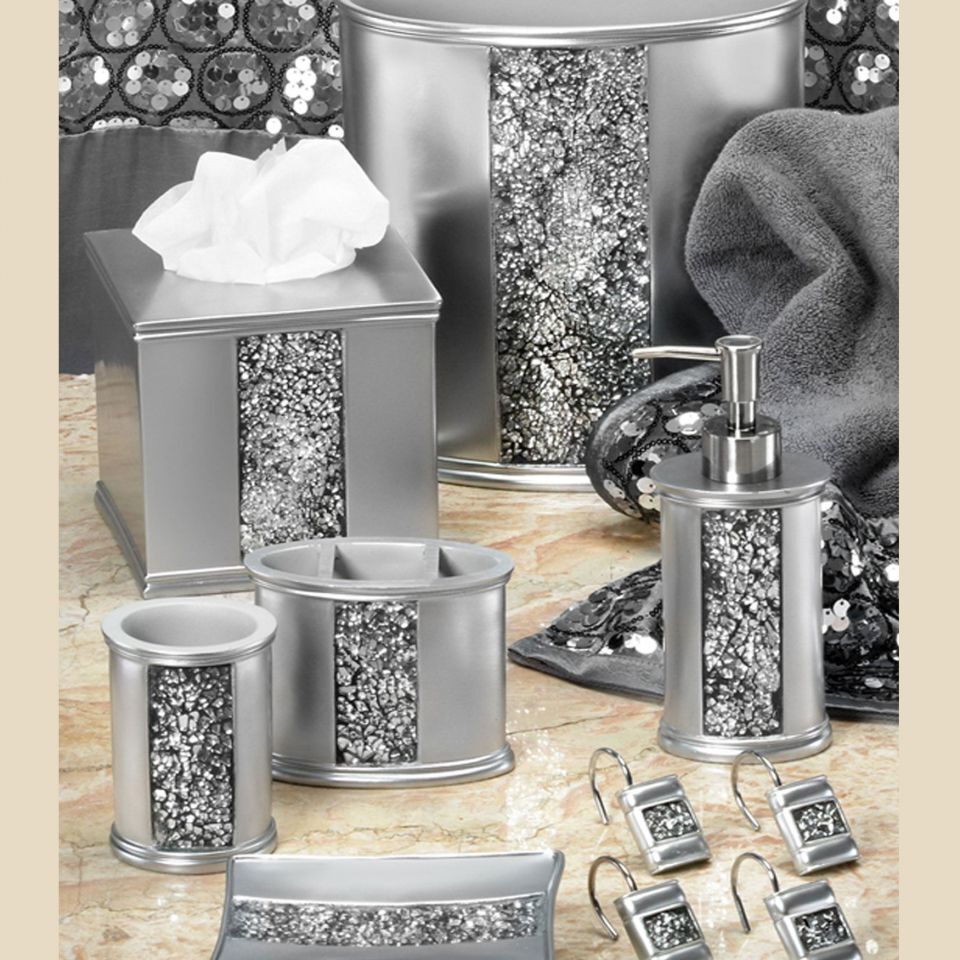 Sinatra Silver Premium Bath Accessories Ensemble