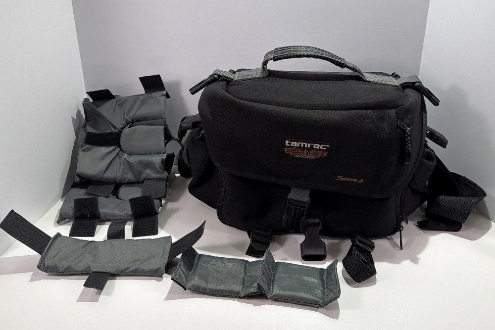 Tamrac System 6 black camera bag