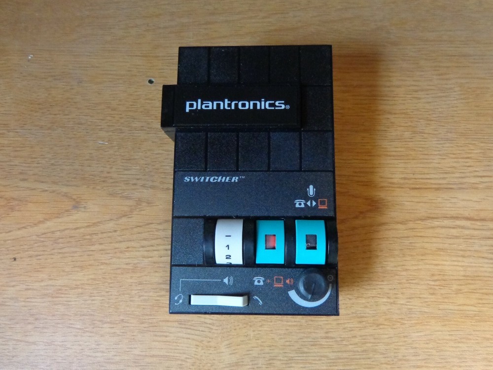 Plantronics MX10 Headset Switcher