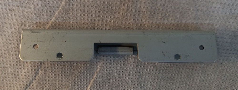 APC Smart-UPS SC 1000- BATTERY BRACKET MOUNT