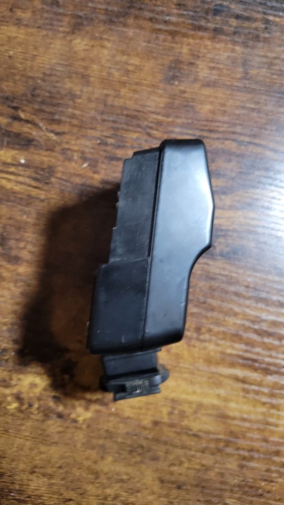 Focal DA-2000 Multi-Dedicated Flash Canon Minolta Nikon Ricoh missing back cover