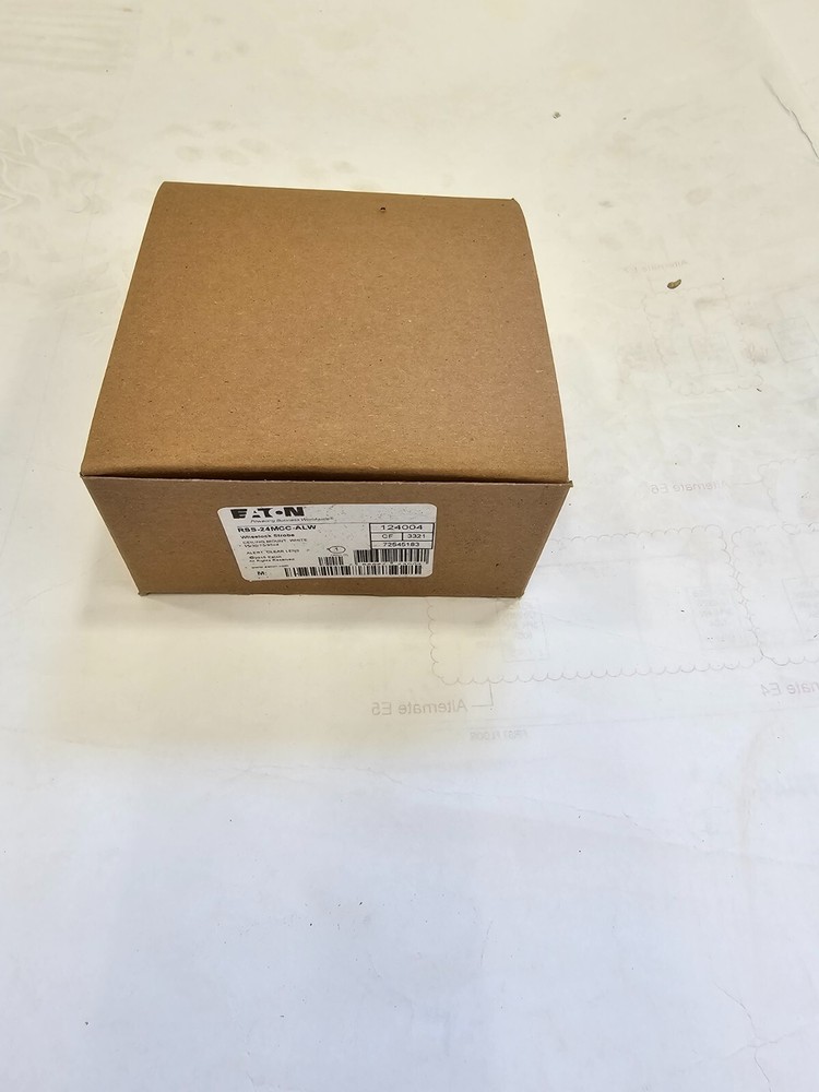 Eaton / Cooper RSS-24MCC-ALW Wheelock Strobe Ceiling Mount, WHITE - NEW