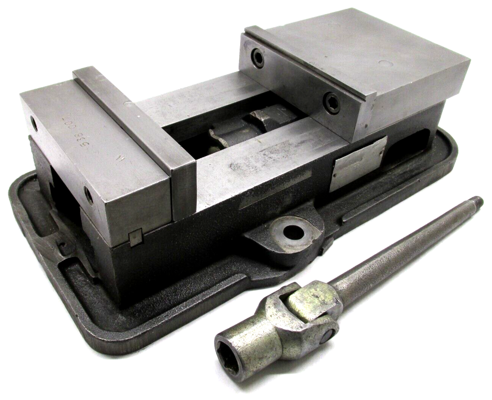 KURT ANGLOCK 6" MILLING MACHINE VISE w/ JAWS & HANDLE - #D60