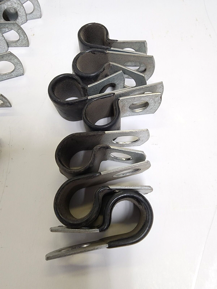 ASSORTED SIZED CUSHION CLAMPS
