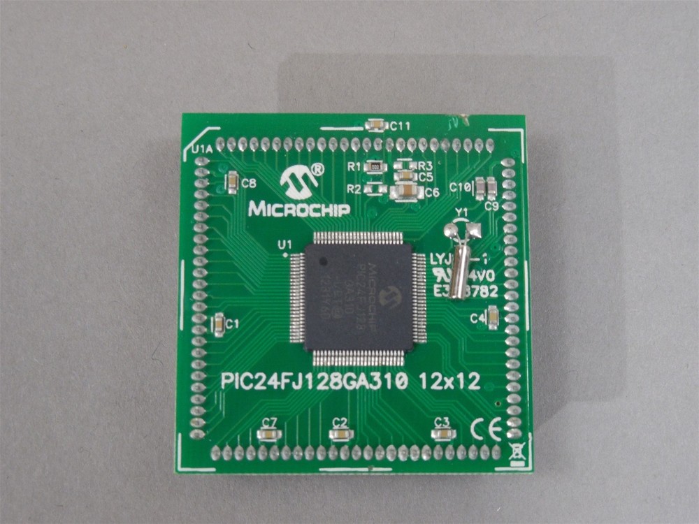 Microchip PIC24FJ128GA310 Plug-in Module MA240029