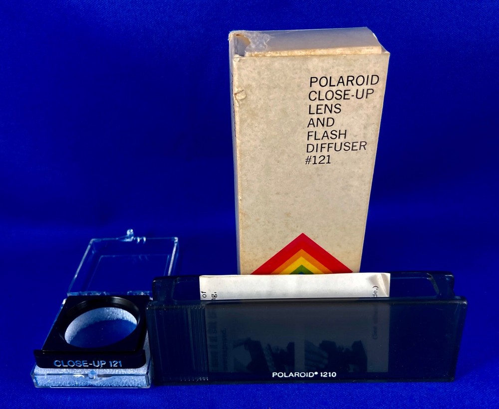 Polaroid Close Up Lens and Flash Diffuser for SX-70 Land Camera Nice shape w/box