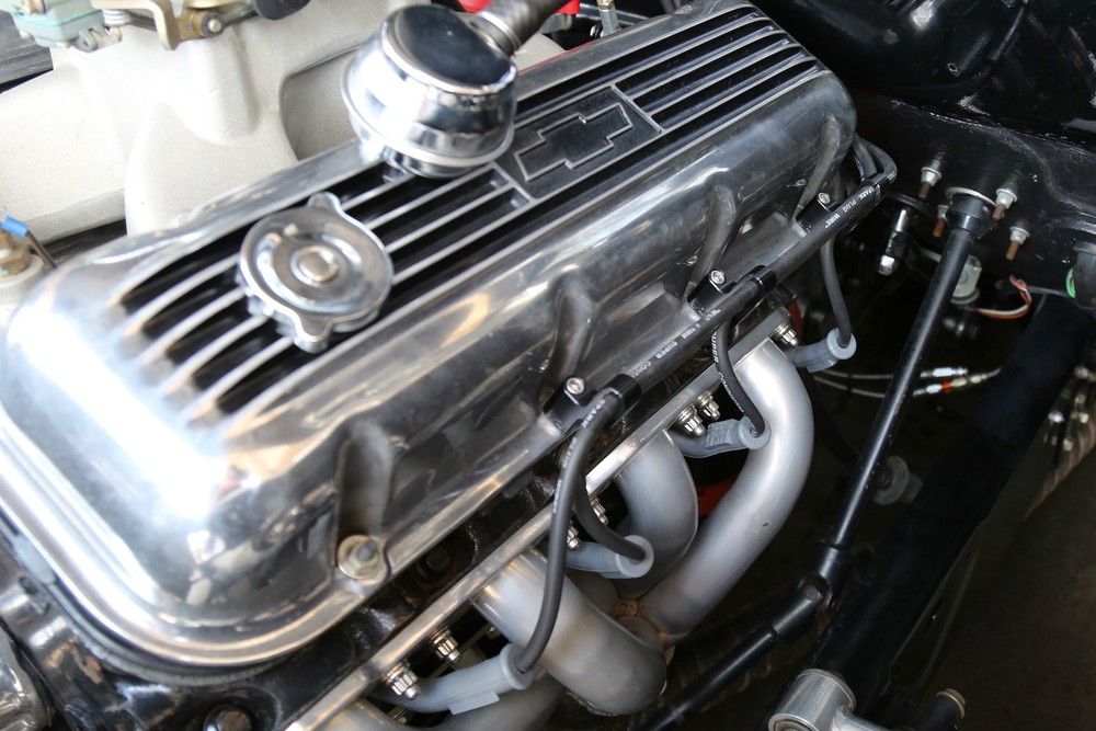 8pc. Billet Ignition Wire Loom Set Black. Best looking/ function MADE U.S.A.