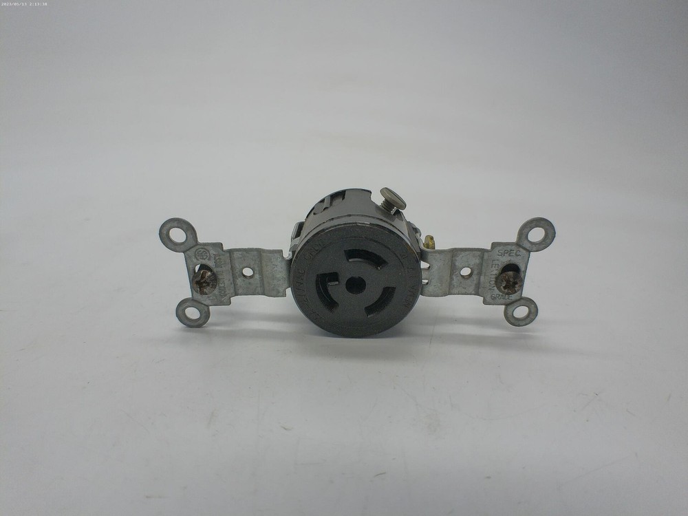 LEVITON 4760 RECEPTACLE NSMP