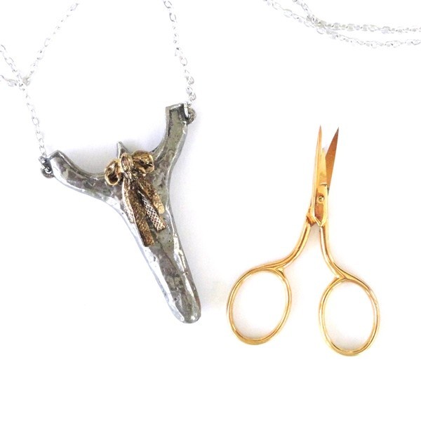 Antique Reproduction "SCOTTISH THISTLE" Chatelaine with Scissors