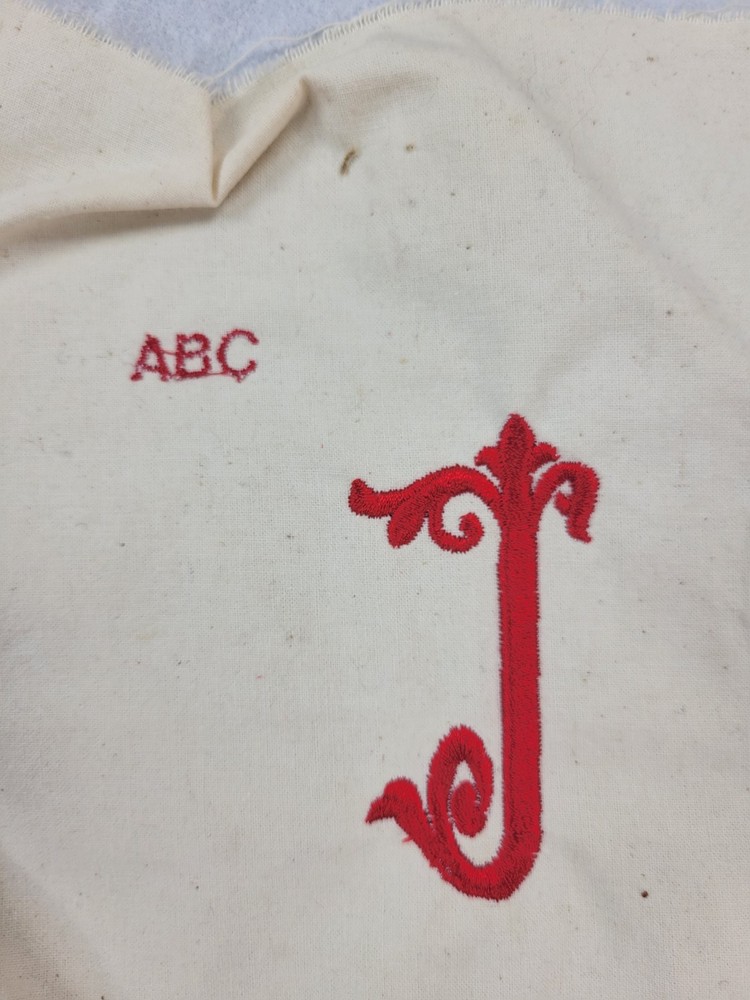 Bernina Bernette Deco 600 Digital Embroidery Sewing Machine