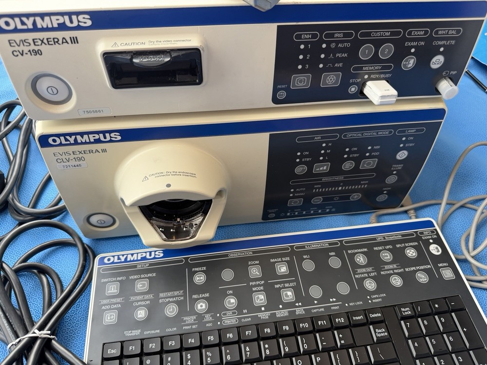 Olympus CV-190 Video Processor & CLV-190 Light Source with MAJ-1921 Keyboard