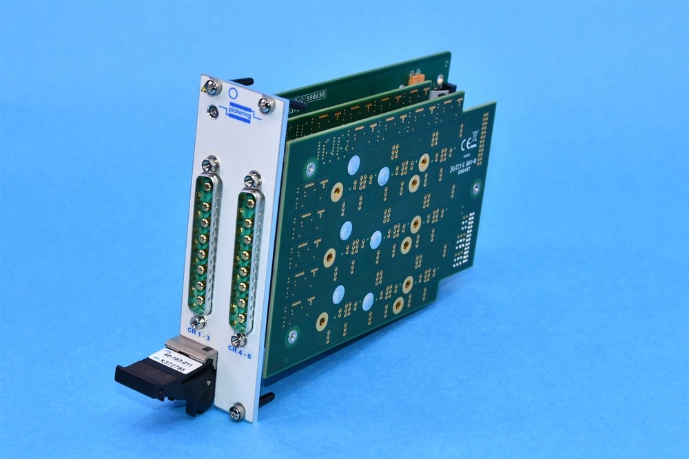 Pickering PXI 6-Channel 30A Solid State 6xSPST Switch Module Card 40-183-011