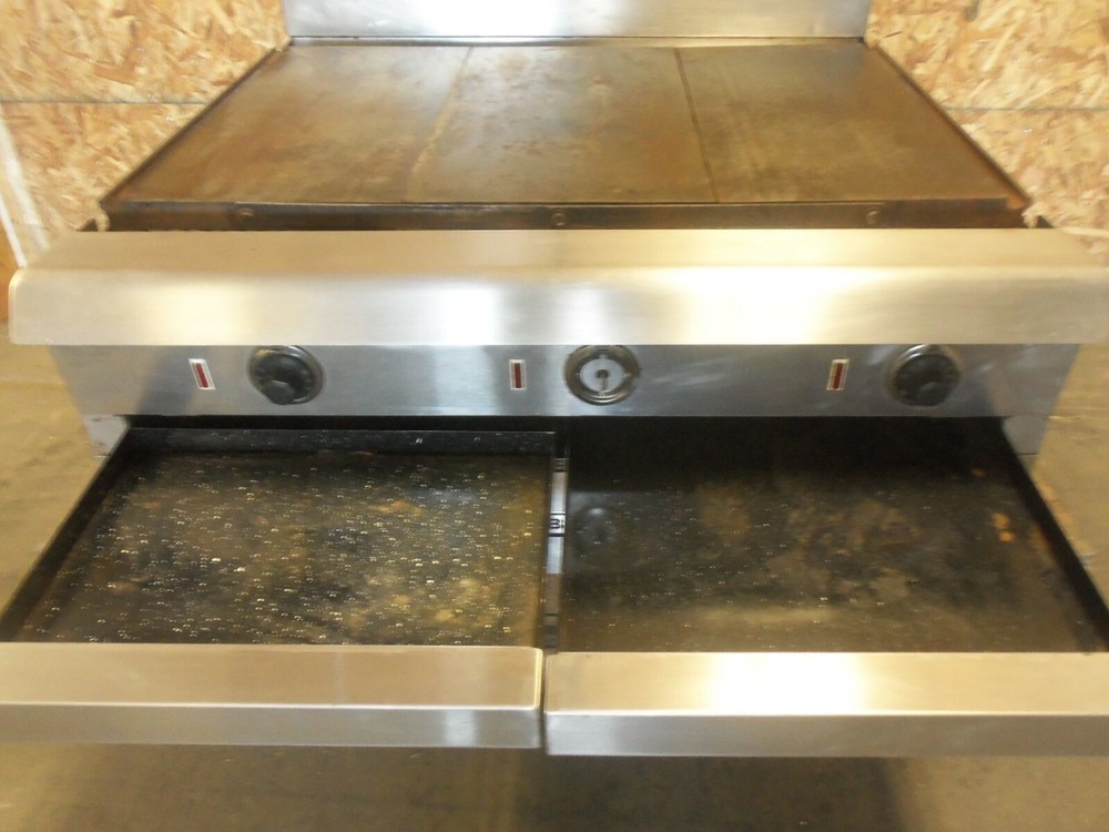 Hobart Flat top stove HC446 480v 3 Phase