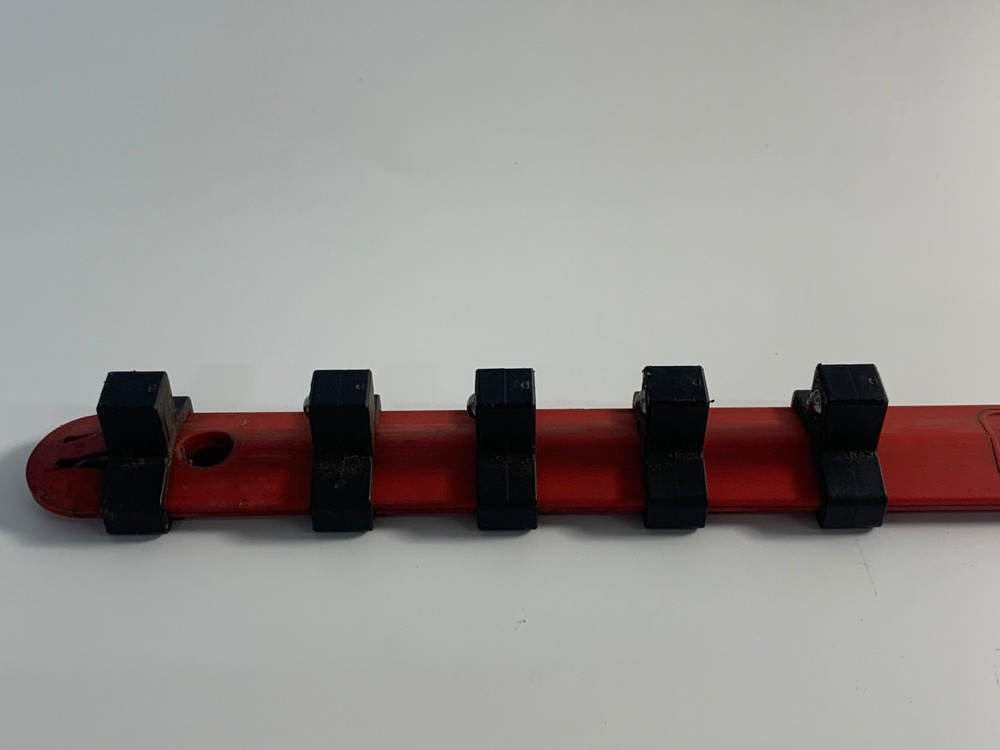 WRIGHT TOOL 3/8" MOUNTABLE 10 SOCKET ORGANIZER RAIL RACK TOOL SLIDING HOLDER RED