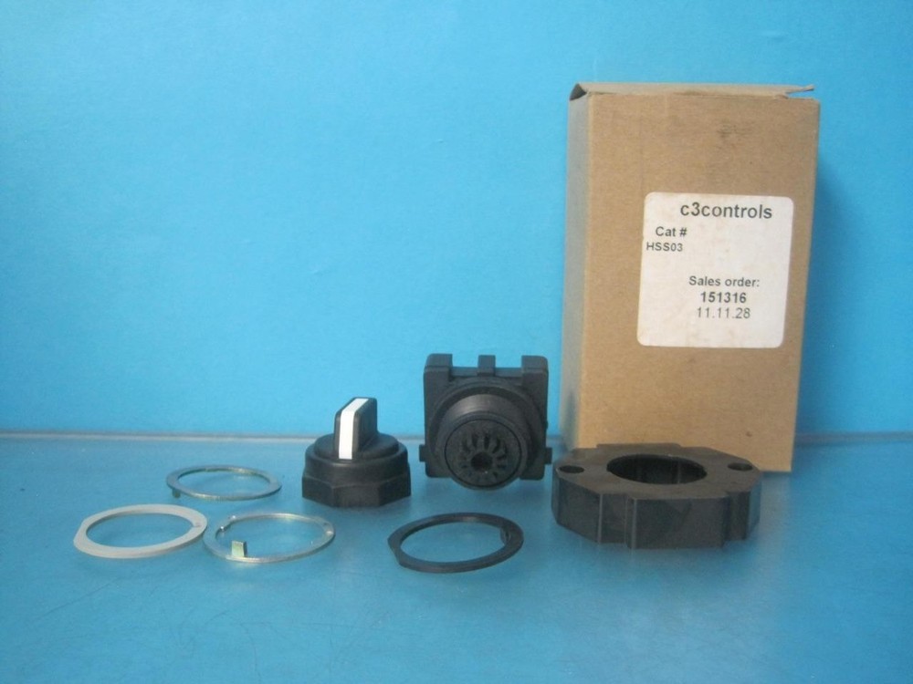 HSS03-SHWE-CBFSR SELECTOR SWITCH New in Box