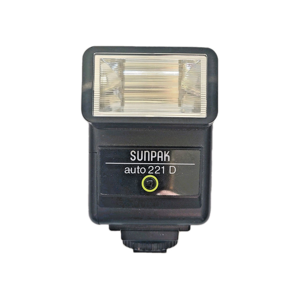 Sunpak Auto 221 D Camera Flash Dedicated For Nikon Cameras