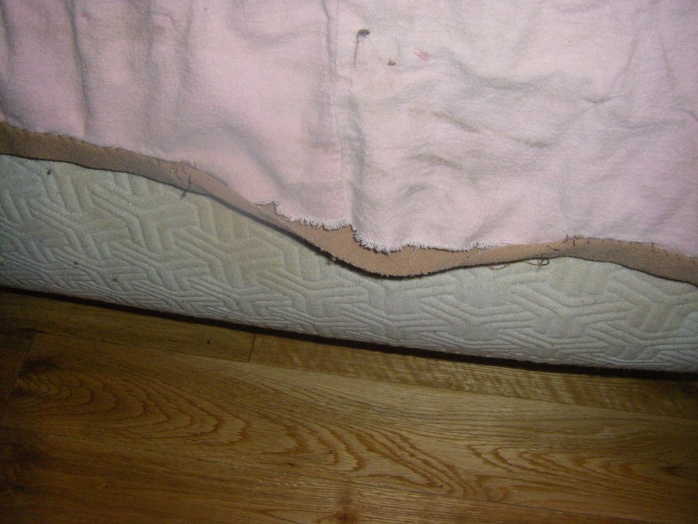 Handmade Double Knit Polyester Patch Work Quilt 72x 72 Needs/Repairs