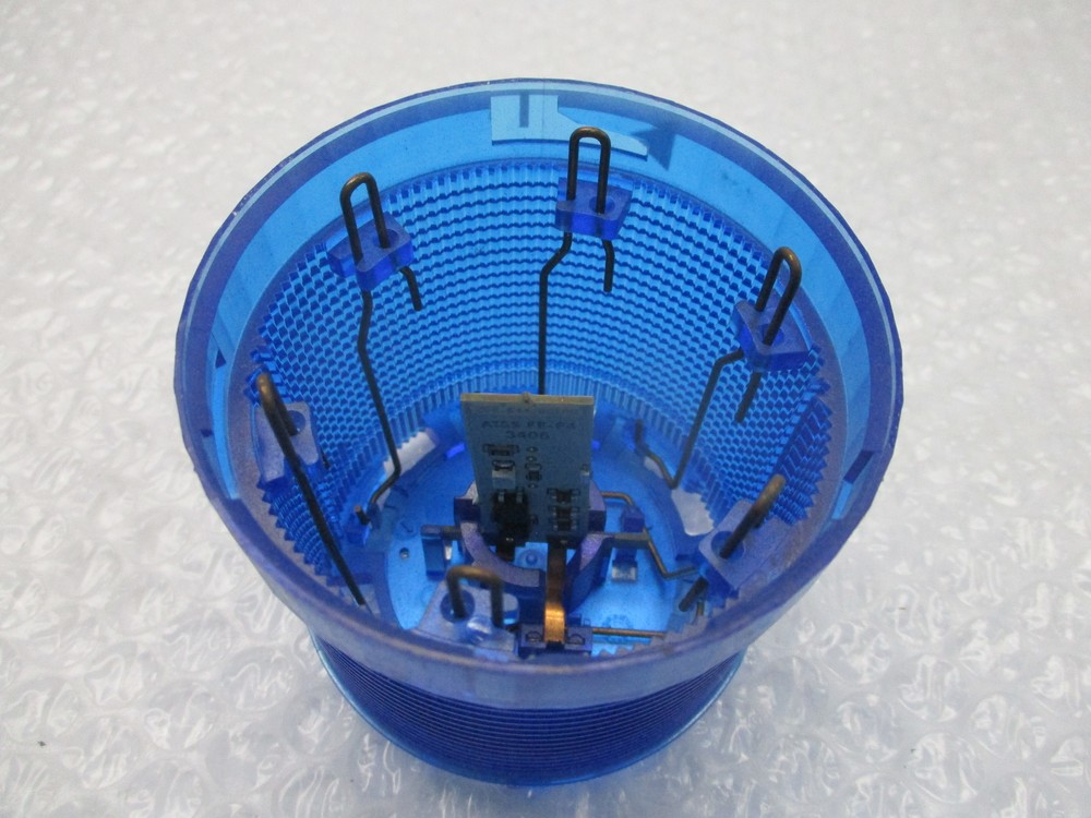SIEMENS 8WD4420-5AF STACK LIGHT BLUE NSNP