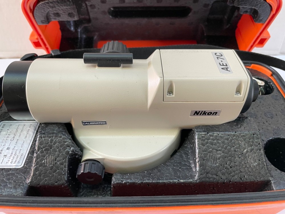 Nikon Auto Levels AE-7C (Engineers ) w/ Case