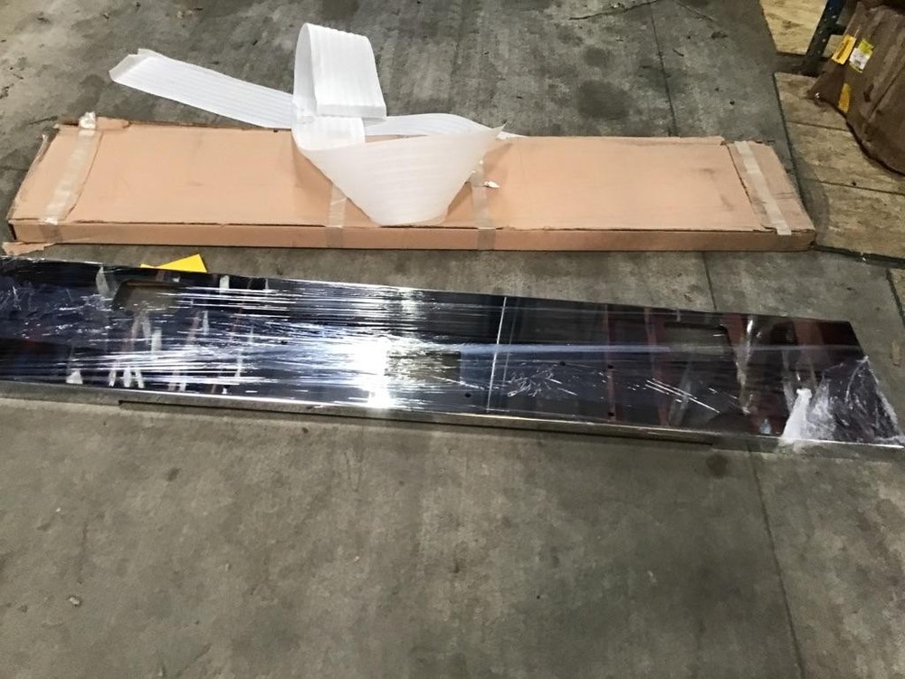 For PETERBILT 379 1987-2007 BUMPER , MN