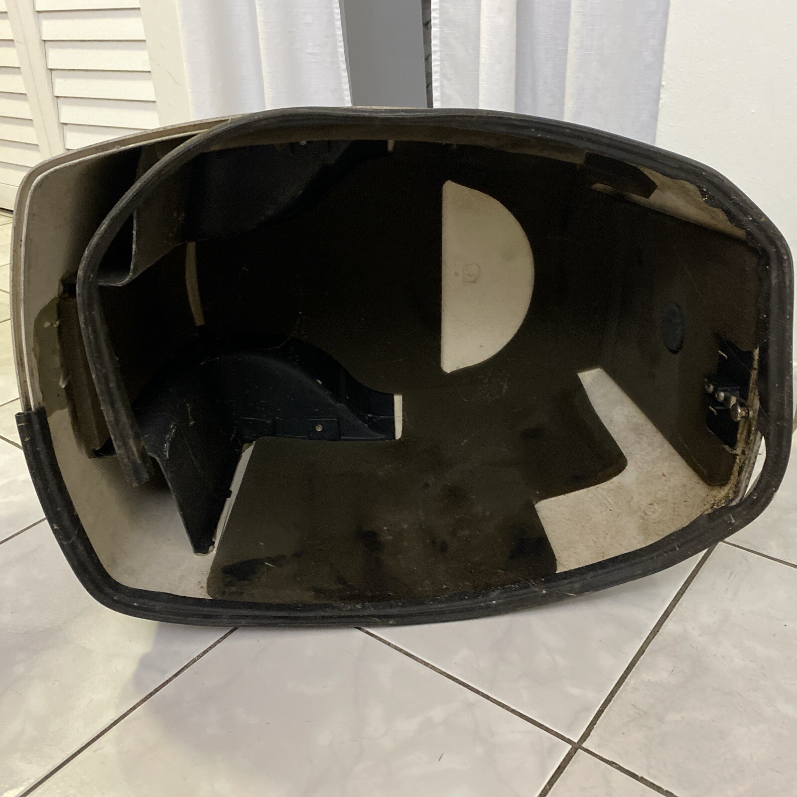 Johnson Outboard 150hp Cowl ocean pro Oem