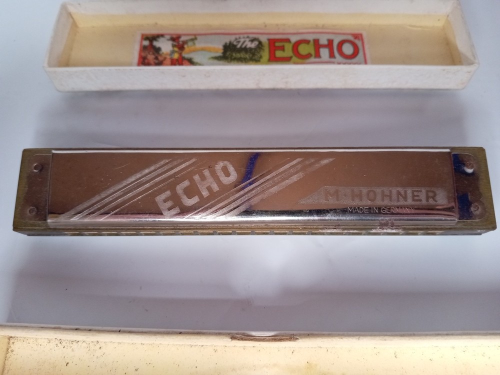Vintage Echo M. Hohner Harmonica Key G