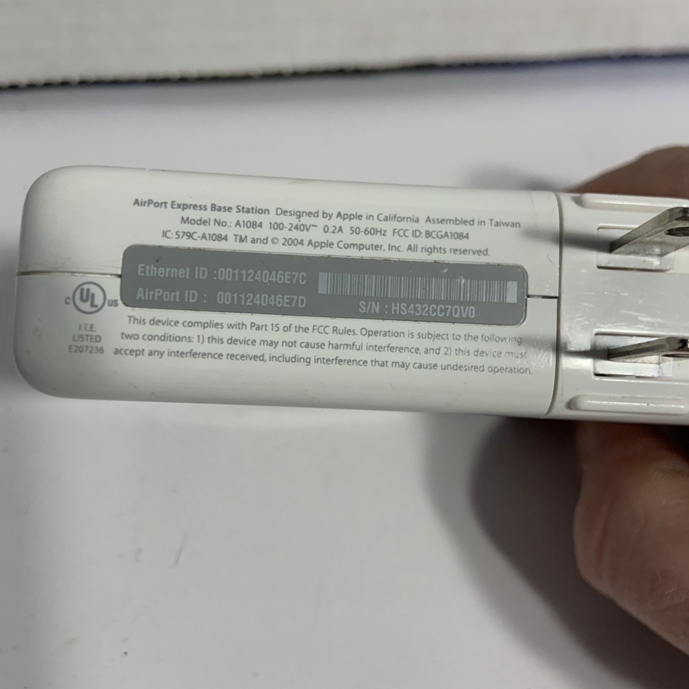 Apple Airport Express Base Station Model A1084 - Tested