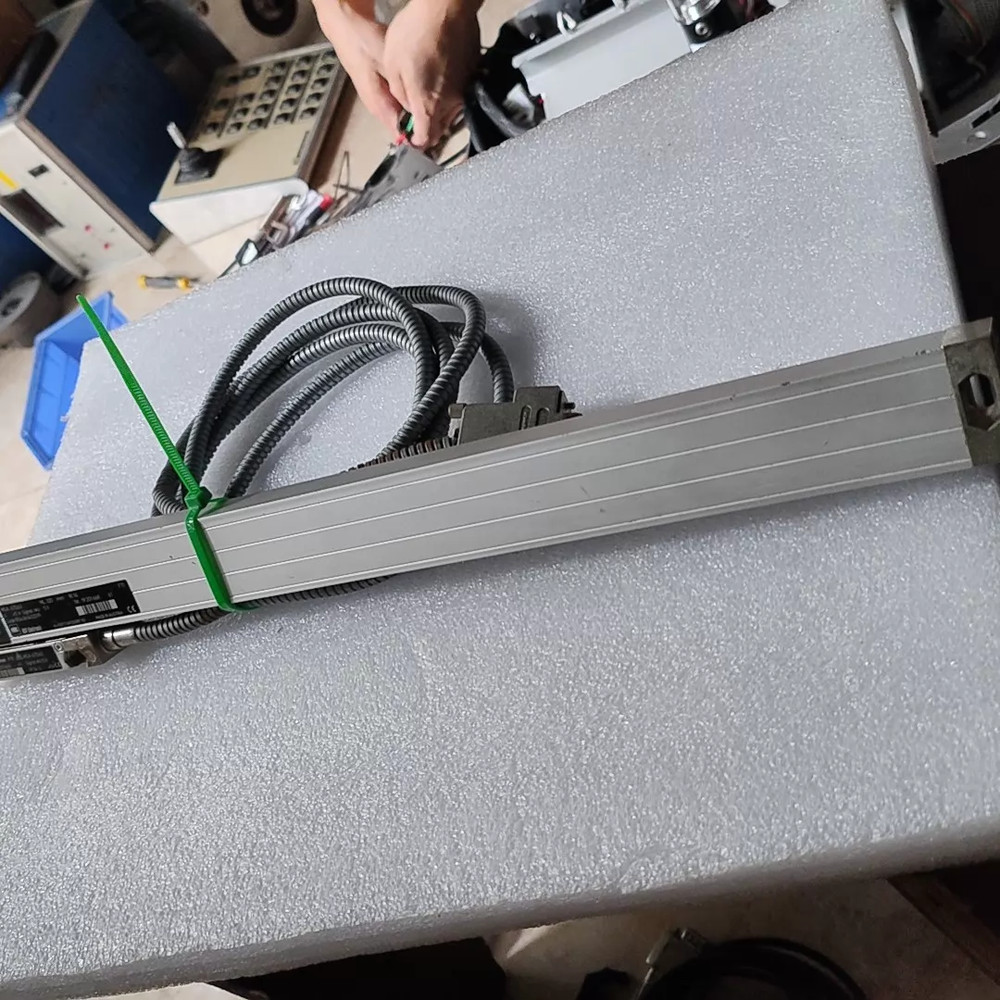 1PCS USED RSF Elektronik MSA 670.63 ML 320mm Linear Encoder