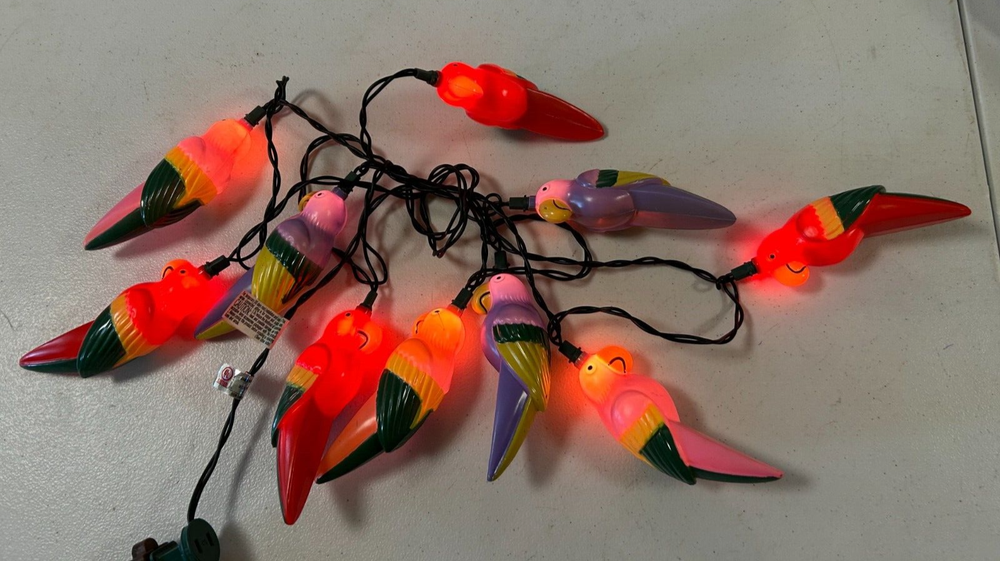 Vintage Lights Parrot Blown Mold String Patio RV Lights Set 1
