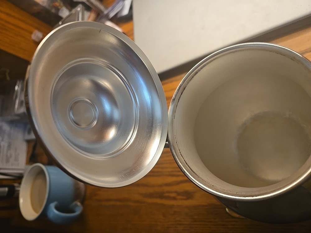 Sheridan Silverplated Coffee And Tea Pot With Tray