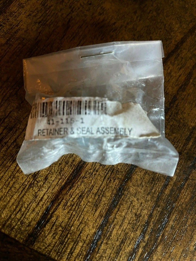Hunter 41-115-1 Wheel Alignment Adaptor Retainer Seal Assembly