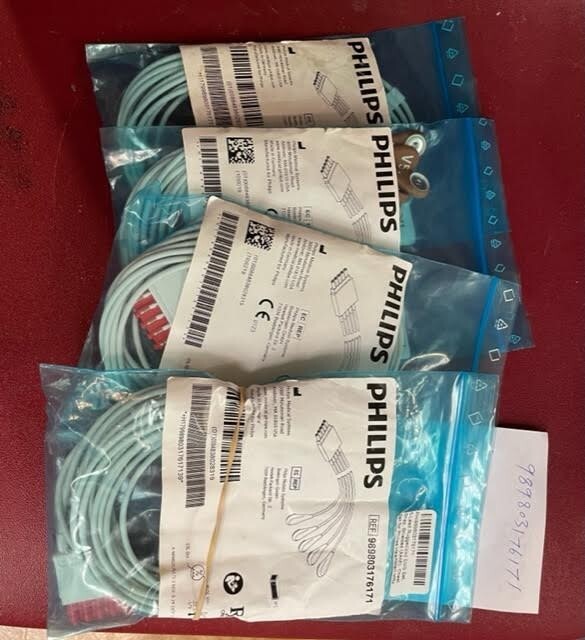Philips 5 lead cables model 989803176171