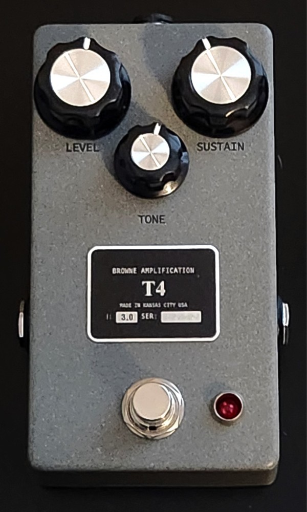 Browne T4 Boutique Ram's Head Styled Fuzz  OPEN BOX