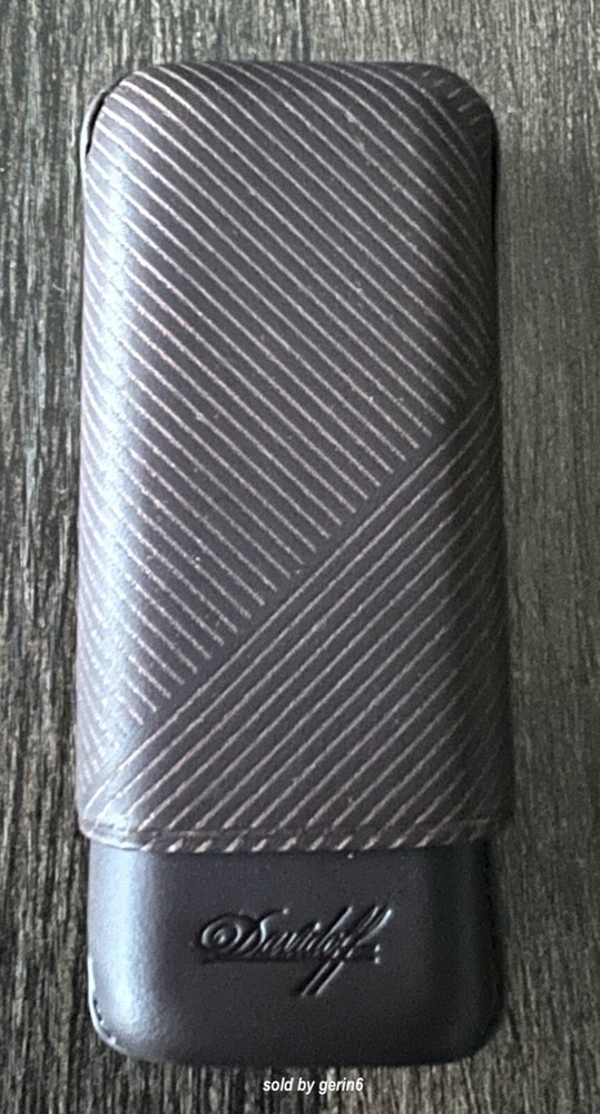 Davidoff Brown Leather Leaf Pattern Double Cigar Case / Pouch 105585