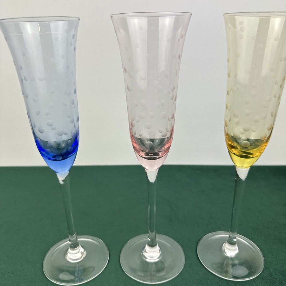 (3) Delicate Multi-Colored Bubble Circle Design Champagne Flute Glasses