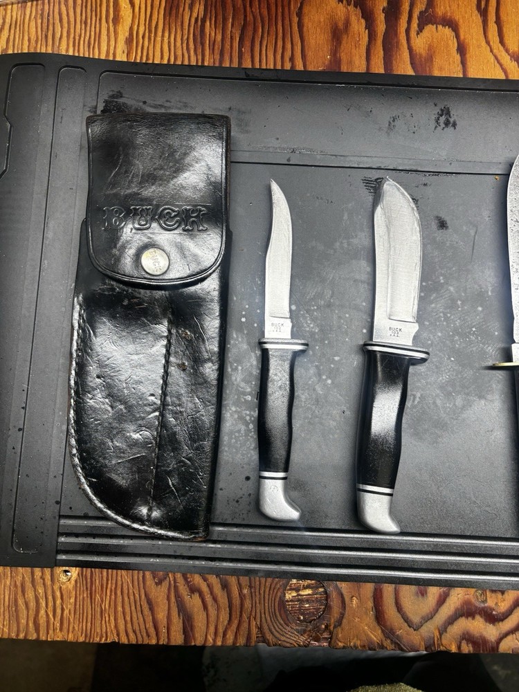 Vintage Predate Code Buck Knifes 102/103 Set Double Case!!