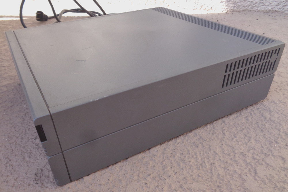 VIDEONICS VCU-1 VIDEO CONTROL BOX UNIT WITH REMOTE CLEAN